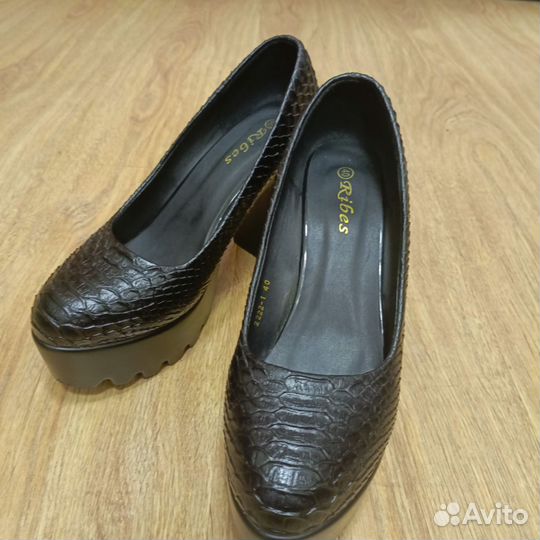 Туфли женские 40 размер
