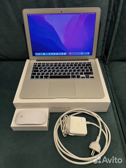 Apple MacBook Air 13 8Gb/128SSD silver как новый