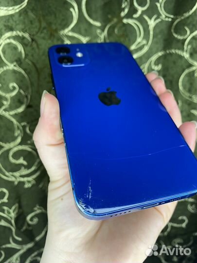 iPhone 12, 64 ГБ