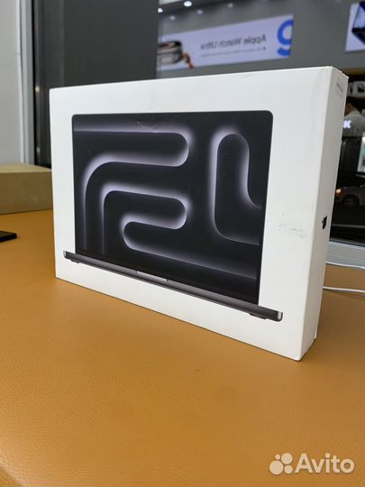 Macbook pro 14 m3 pro 18/512