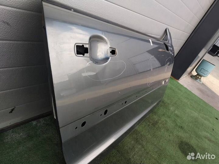 Дверь передняя правая Peugeot 207 (2006-2012)