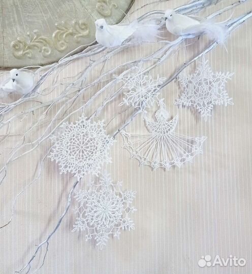 Ёлочные игрушки, новогодние украшения, снежинки