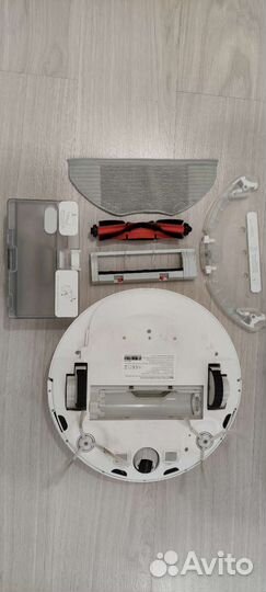 Xiaomi mi robot vacuum mop essential робот пылесос