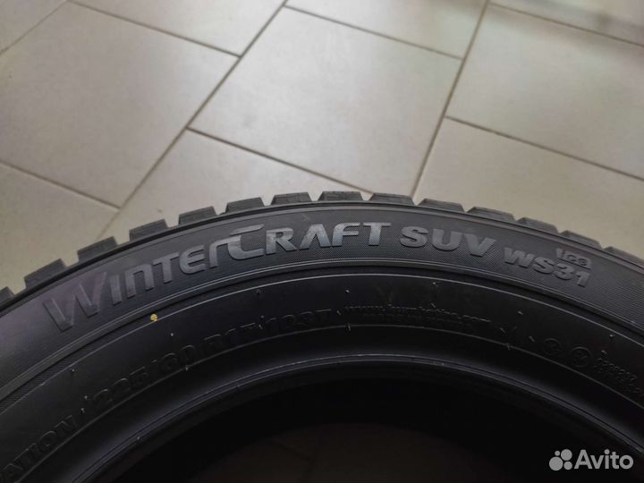 Kumho WinterCraft SUV Ice WS31 225/60 R17 103T