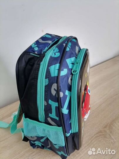 Школьный рюкзак Новый