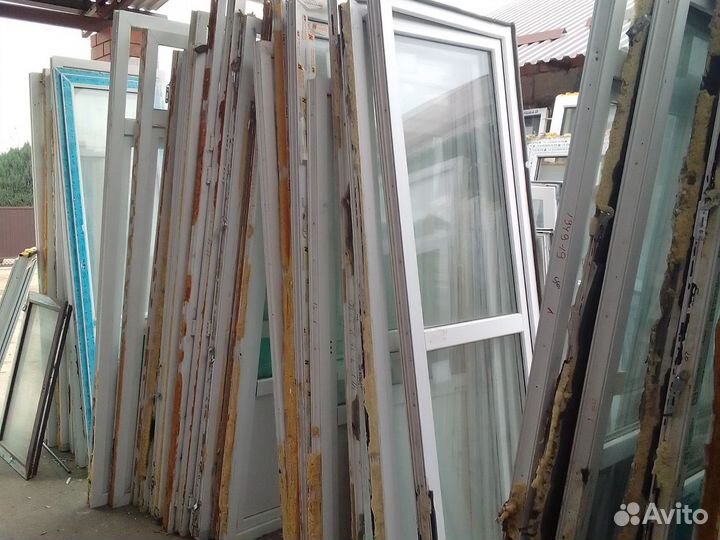 Двери пластиковые бу