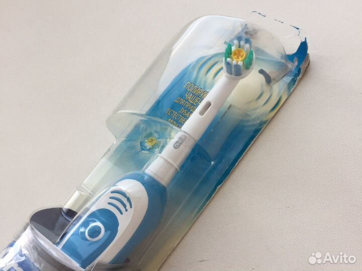 Электрическая зубная щётка Oral-B