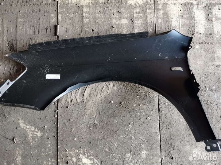 Крыло переднее правое Audi A4