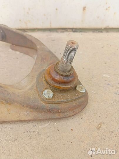 Рычаг передний ваз 2107