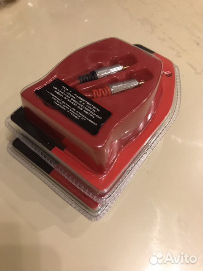 Продаю RCA Y- разветвитель 1 мама 2 папа новый