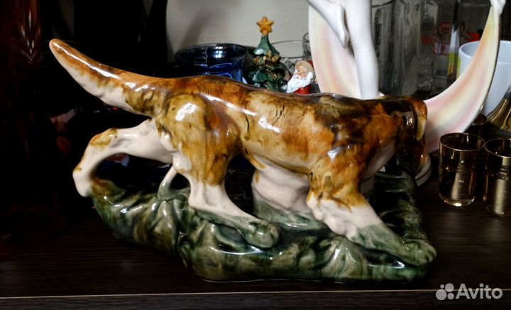 Статуэтка - Охотничья собака с уткой