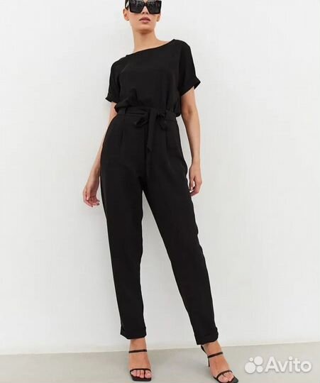 Комбинезон брючный с коротким рукавом