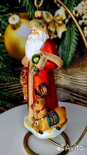 Елочные игрушки