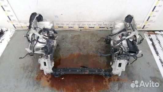 Передняя панель крепления облицовки (телевизор) to