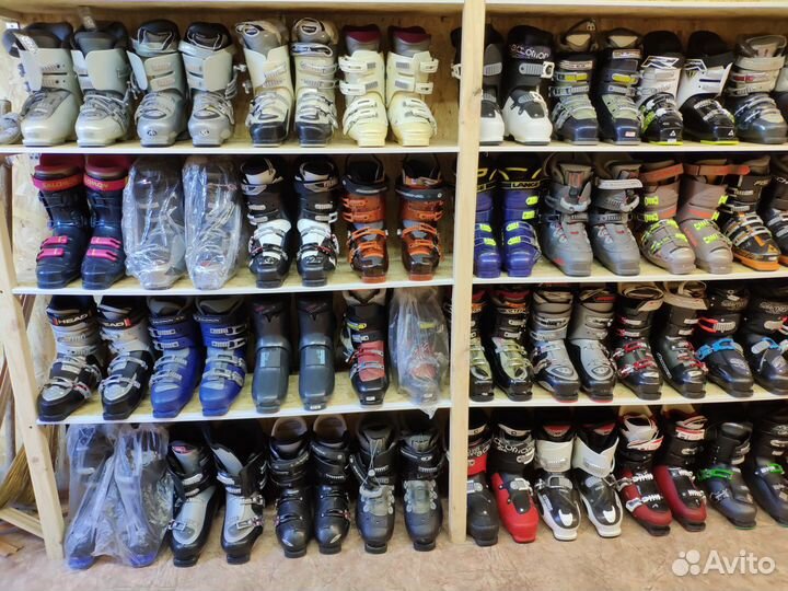 Продам горные лыжи, сноуборды, ботинки новые и б/у