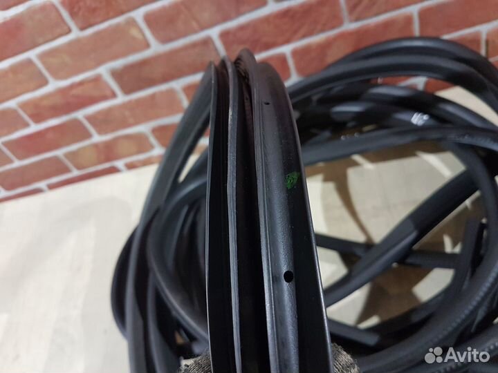 Уплотнитель проема двери Ford mondeo 4