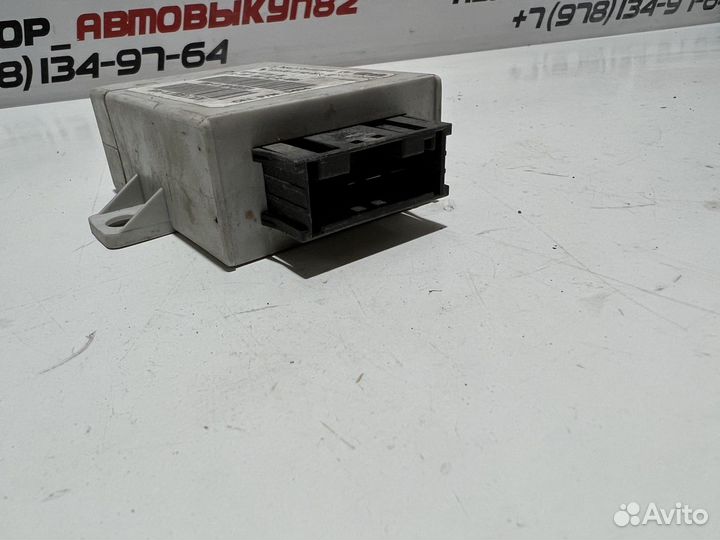 Блок управления бесключевым доступом BMW Z4 E85/E8