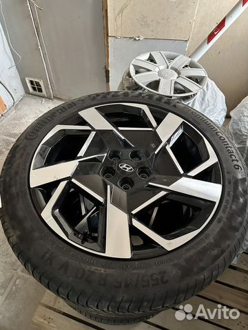 R20 Continental PremiumContact 6 255/45, PCD 5x114.3 DIA 67.1