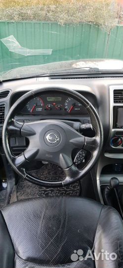 Nissan Terrano II 2.4 МТ, 2004, 176 662 км