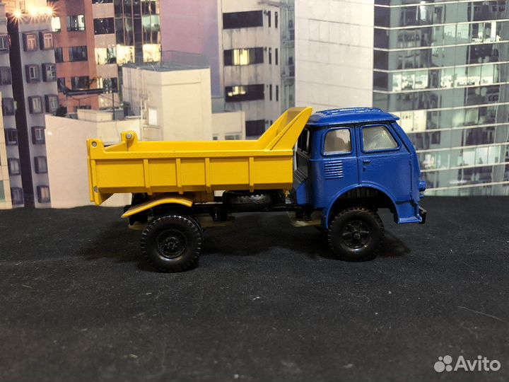 Модельки автомобилей СССР 1:43