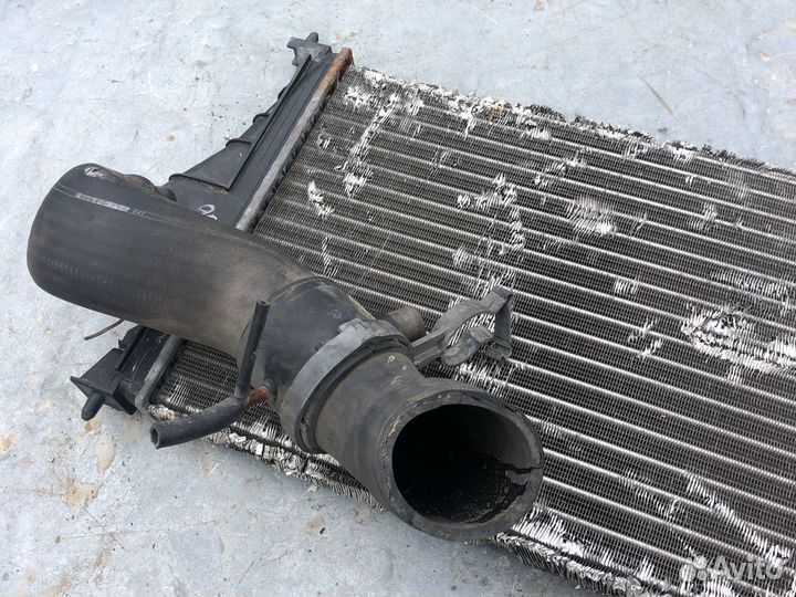 Радиатор интеркулера Peugeot 406