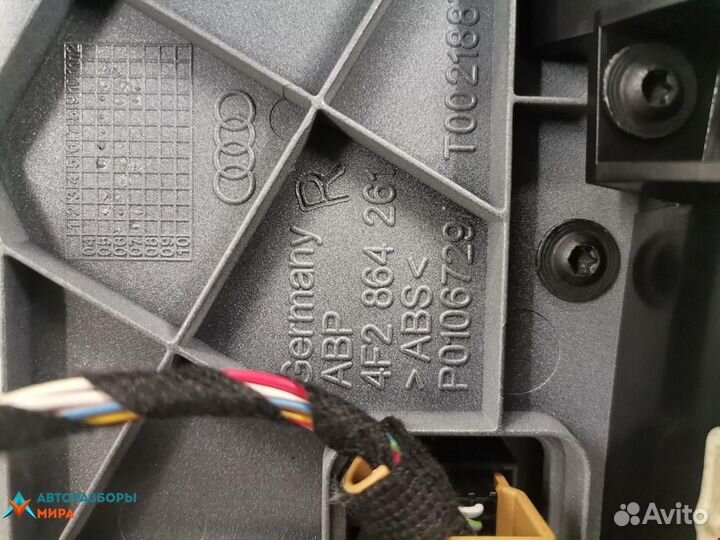 Консоль салона (центральная часть) Audi A6 4F/C6