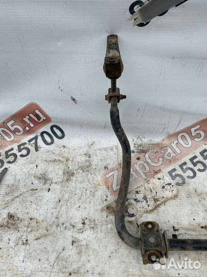 Стабилизатор задний Lexus Lx570