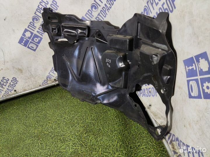 Шумоизоляция передняя левая Chevrolet Trailblazer