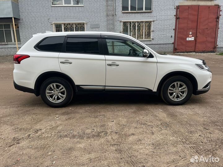 Mitsubishi Outlander 2.0 CVT, 2021, 68 200 км