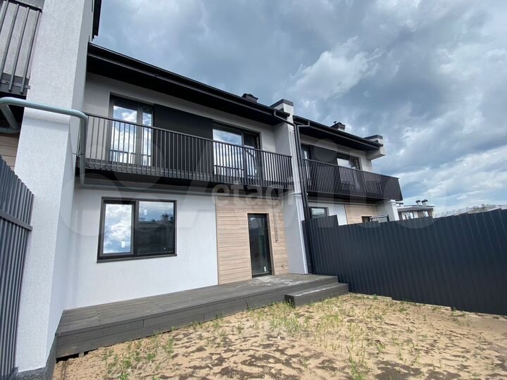 Таунхаус 83 м² на участке 1,5 сот.