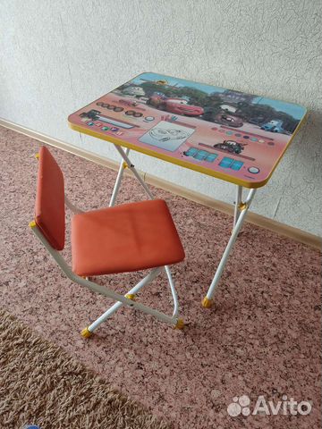 Детский стол и стул