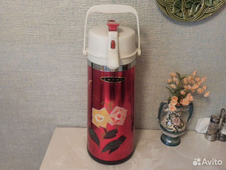 Термос китайский с помпой времён СССР