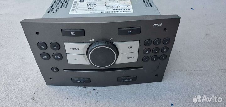 Магнитола штатная Opel Astra H/Opel Zafira B