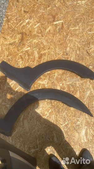 Накладки арок на LADA largus cross