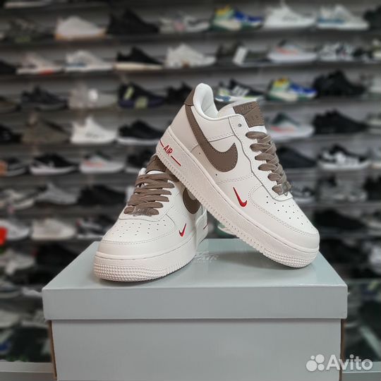 Кроссовки Nike Force 1