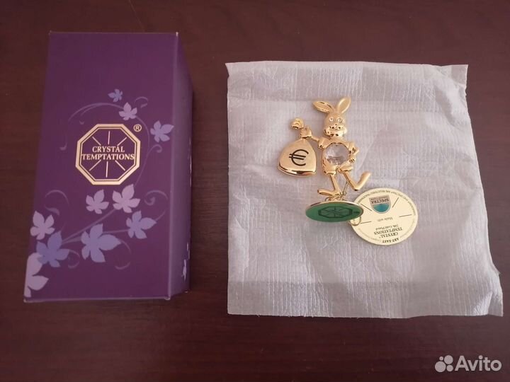 Статуэтки фигурки Swarovski. Заяц, овен, козерог