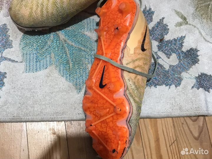 Бутсы nike phantom