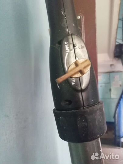 Валик шприц малярка