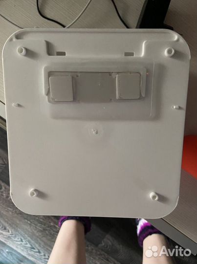 Подставка под туалетную бумагу