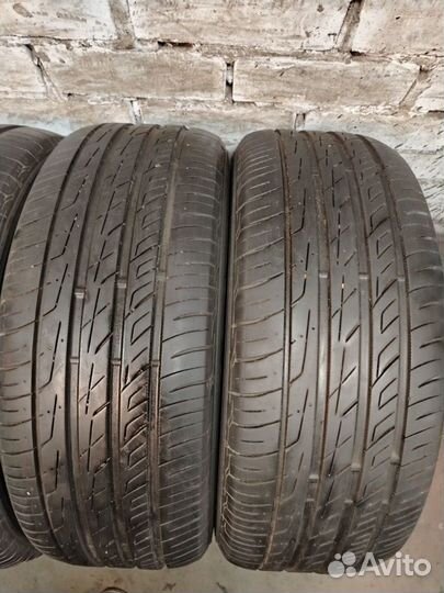 Nitto NT860 215/55 R17 94W