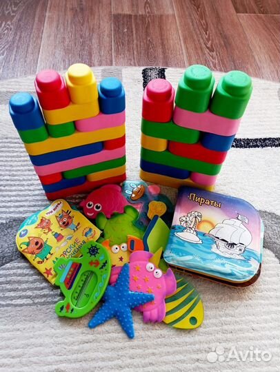 Развивающие игрушки пакетом