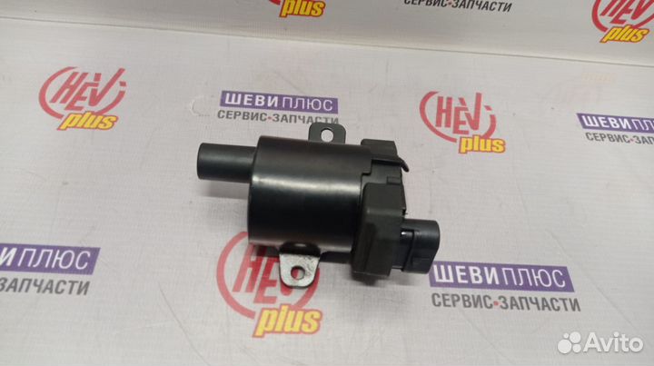 Катушка зажигания Chevrolet Tahoe 2000г