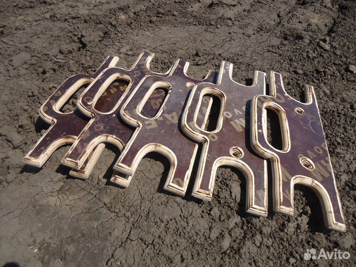 Мотовилка, для веревки якоря или на леску кормушки