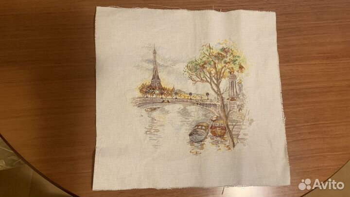 Вышивка «Осень в Париже»