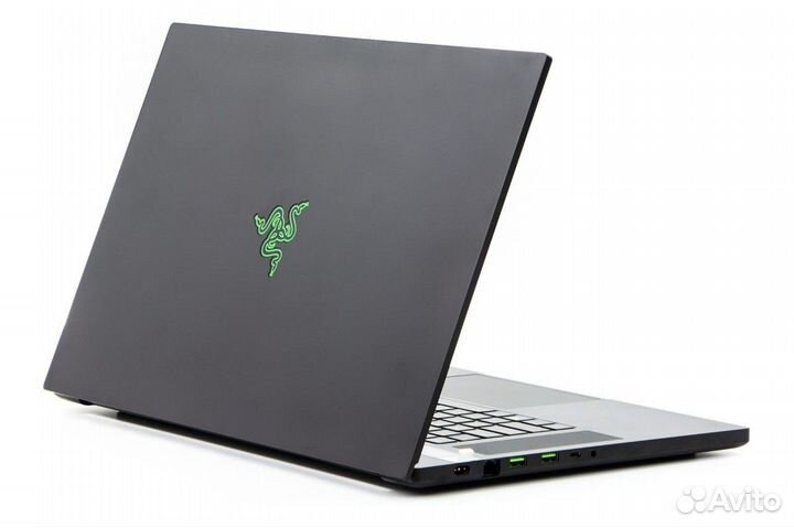 Новый Razer Blade 17 - i7/ 4k 120hz/ 16GB RTX3080