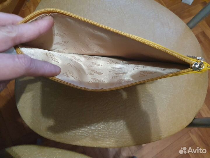 Сумочка-косметичка новая