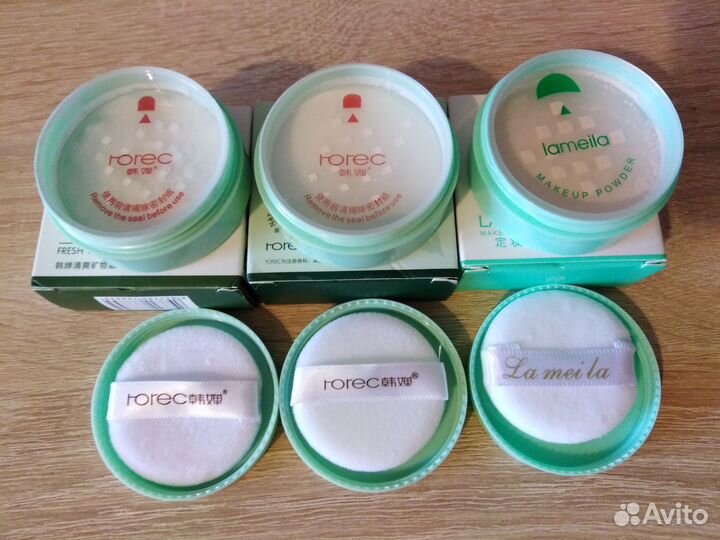 Бесцветная матирующая и рассыпчатая пудра