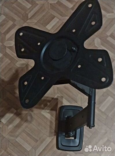 Кронштейн для телевизора