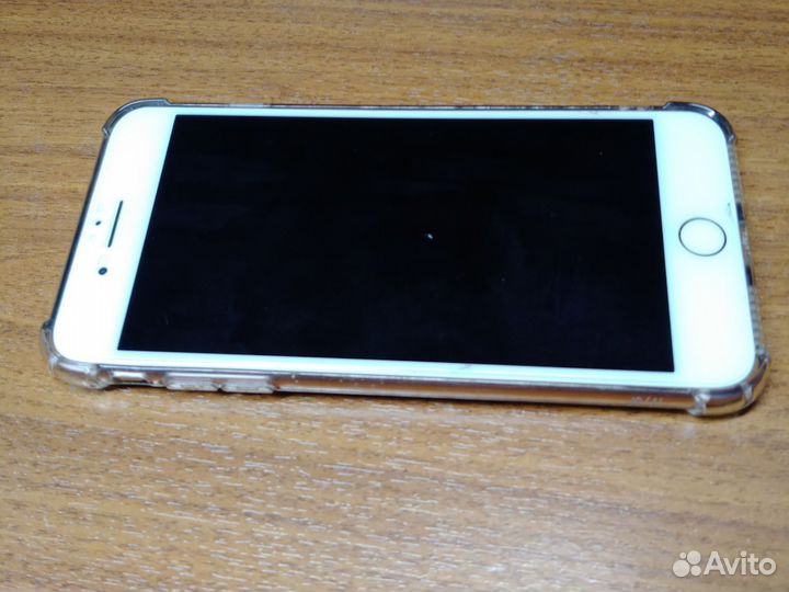 Телефон iPhone 8 plus