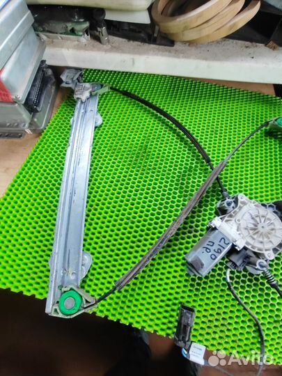 Стеклоподъемник лада гранта передний правый